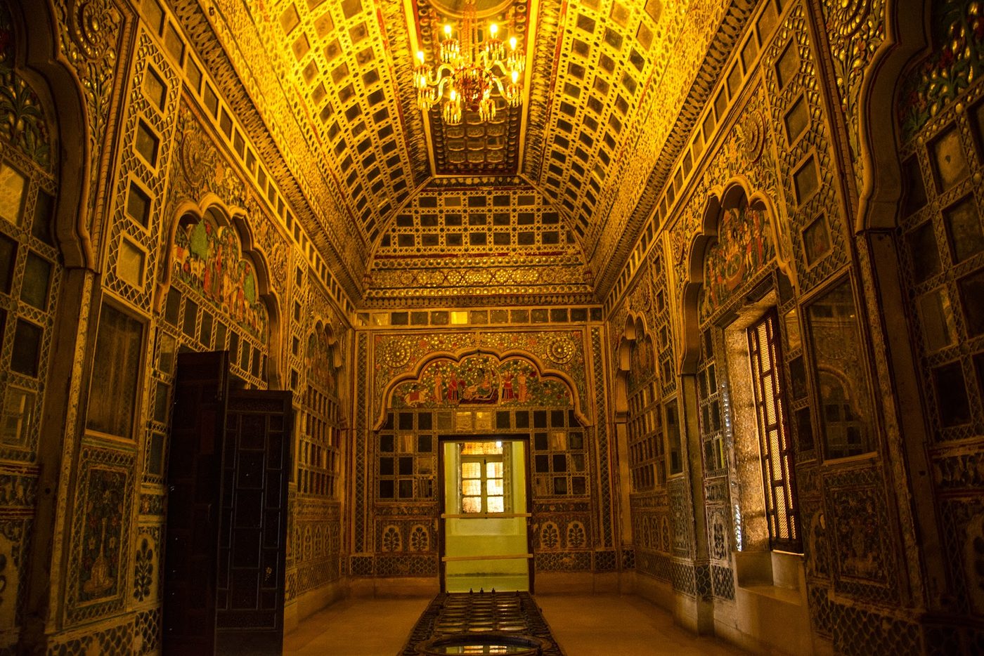 The Darjeeling Limited Way India — private rail imagery
